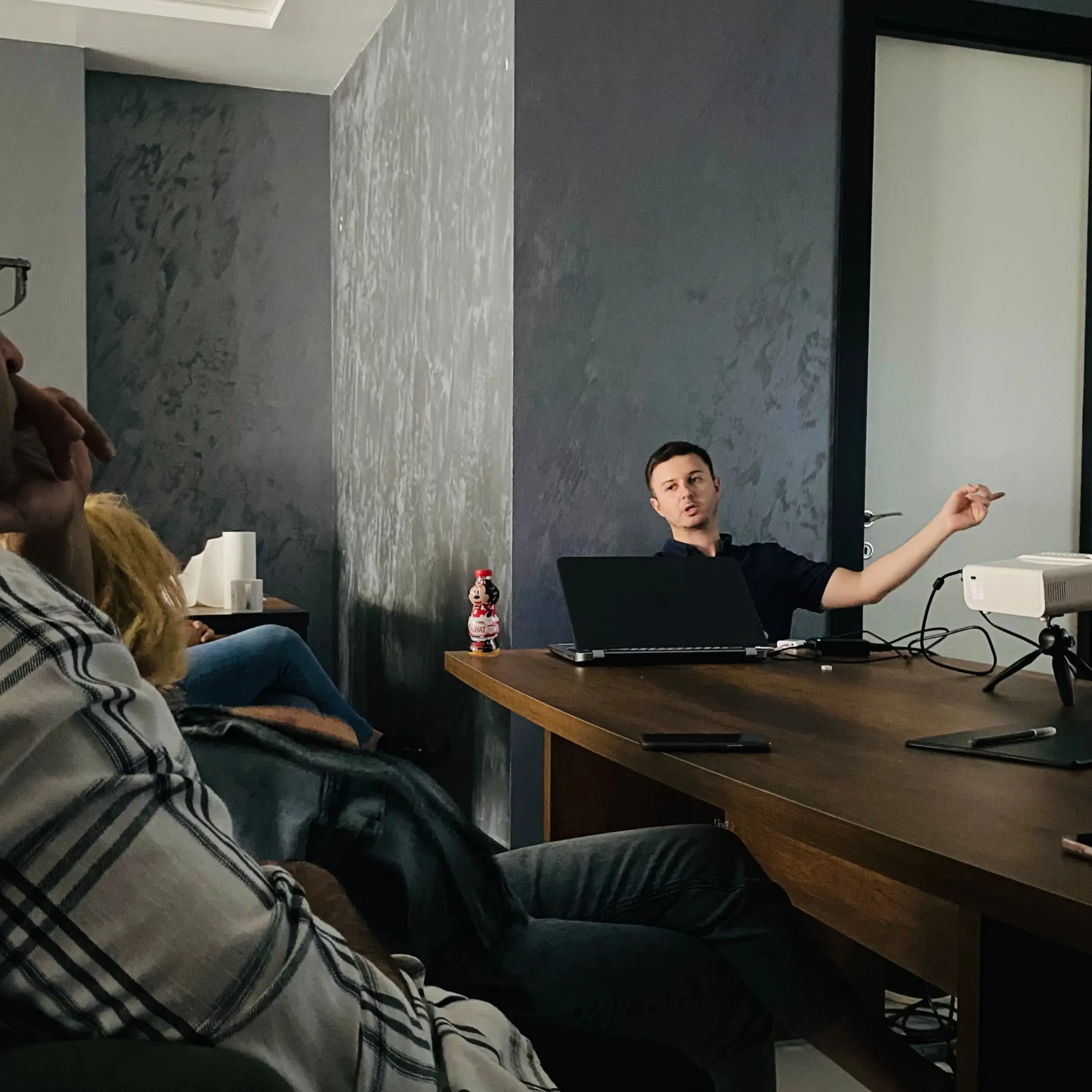 Karşıyaka'da Psikolog Seçerken Nelere Dikkat Etmeliyiz?